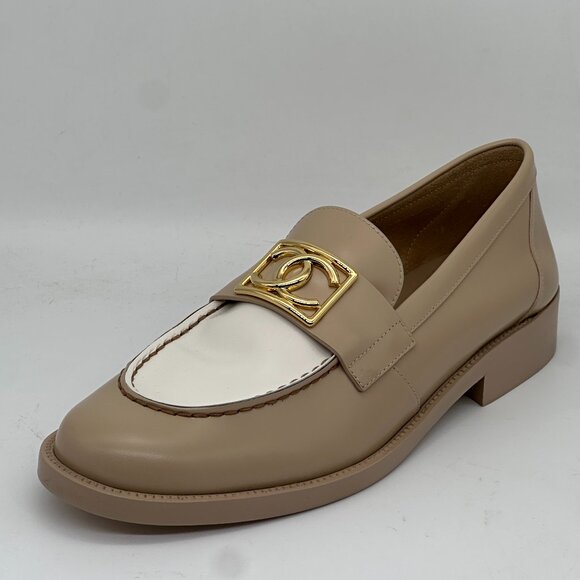 CHANEL 23B Two Tone Calfskin Leather CC Logo Loafers Flat Shoes - Picture 1 of 16